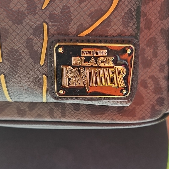 Black Panther Themed Backpack - Picture 4 of 14